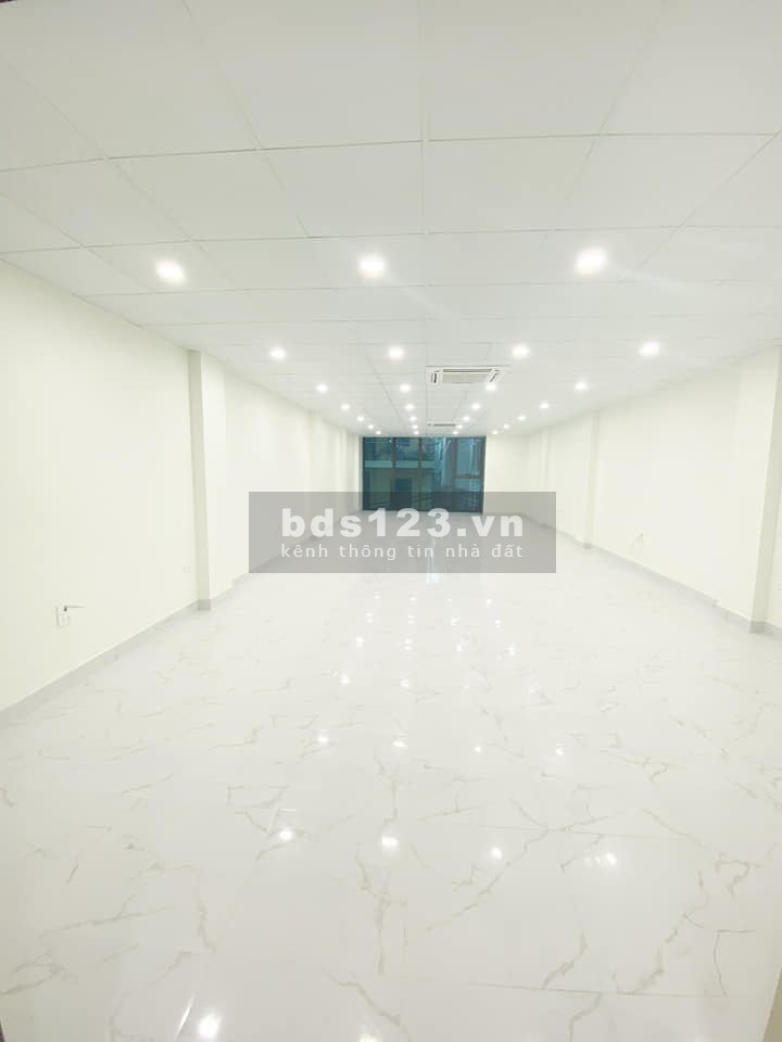 Chính Chủ Cho thuê VP tại Phố Hoàng Văn Thái - Thanh Xuân DT từ 65m2 giá 11tr/tháng