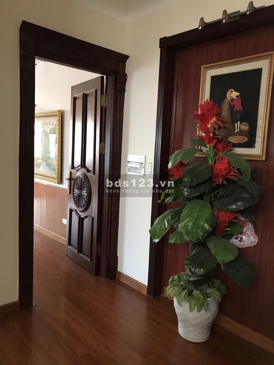 Bán nhà nguyên căn phố Doãn Kế Thiện, kinh doanh buôn bán đỉnh đúc 7 tầng, thông sàn