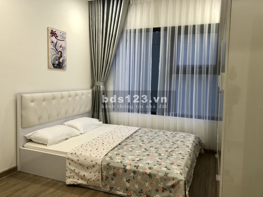 Cho thuê căn hộ chung cư full nội thất 2PN màu hồng dễ thương giá 6 triệu/tháng, lhcc
