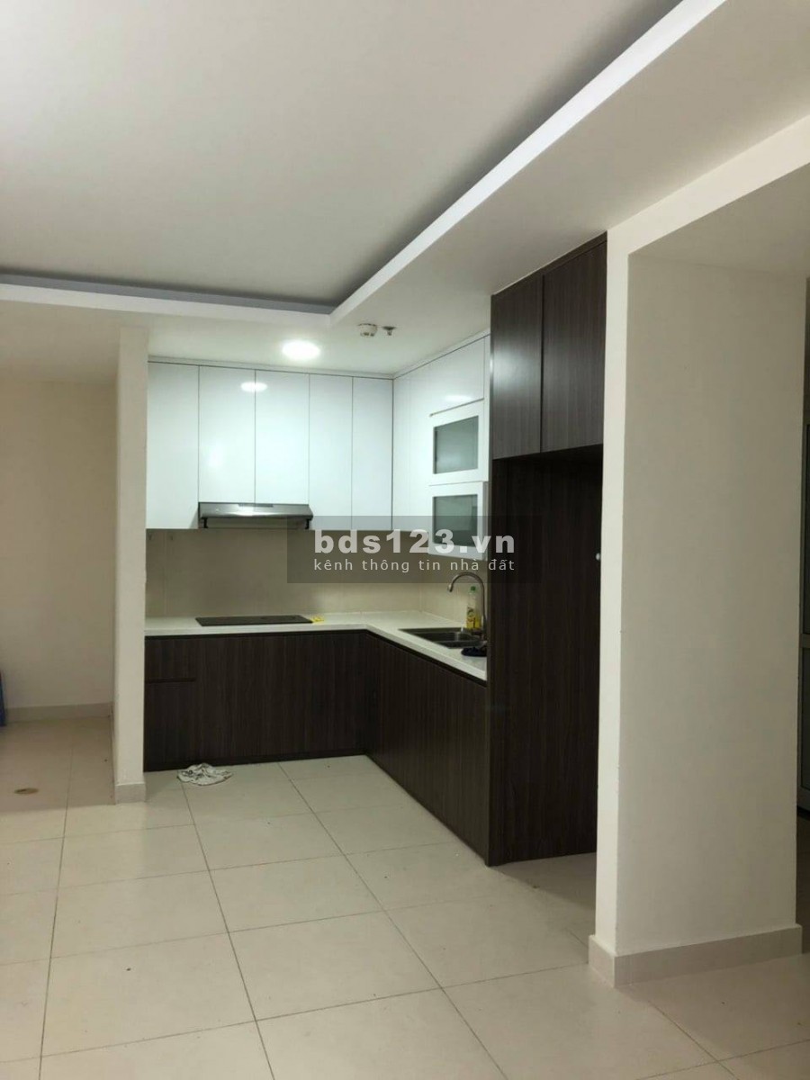 Chính chủ bán căn hộ Flc Star Tower dt 93m2, 3pn-2wc giá 1.83 tỷ, full nội thất, Lh 0346967663