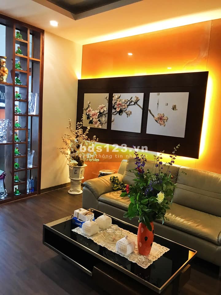 Trung tâm Đống Đa, kinh doanh đỉnh cao, ô tô vào nhà dt 75m2, 7 tầng thang máy, giá 16 tỷ
