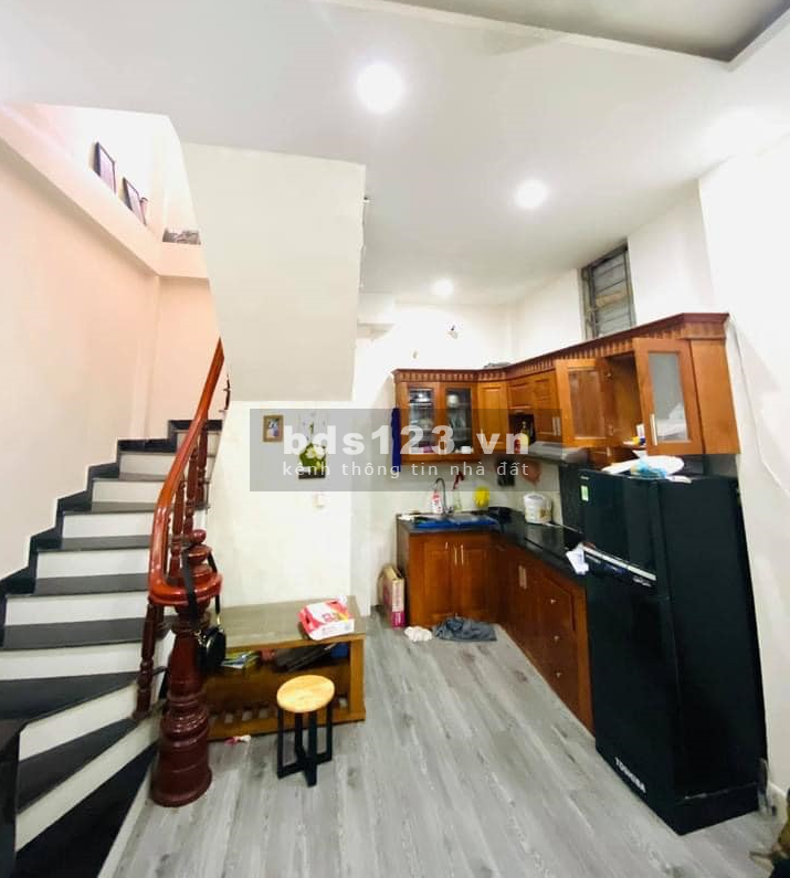 Nhà Cầu Giấy Lô Góc, 35m2x5t, 30m Ra Phố, Cho Thuê 15tr/th, Chỉ 2.86 tỷ. 0868003568