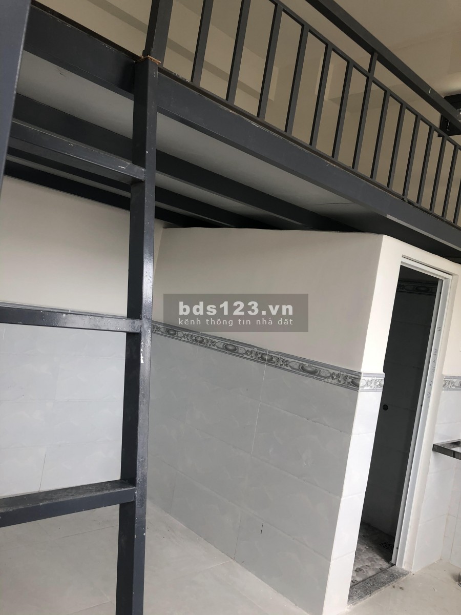 Phòng mới xây 100% Sang Trọng, nội thất cao cấp, có Máy Lạnh, Gác lửng, Bếp, chậu rửa
