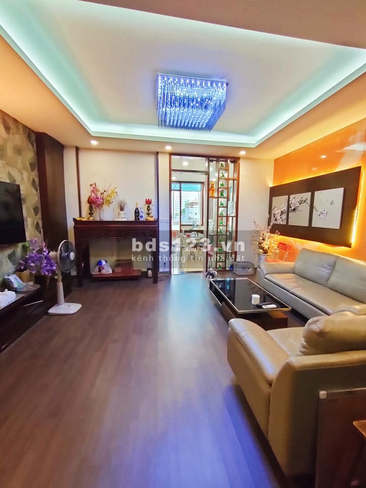 Trung tâm Đống Đa, kinh doanh đỉnh cao, ô tô vào nhà dt 75m2, 7 tầng thang máy, giá 16 tỷ
