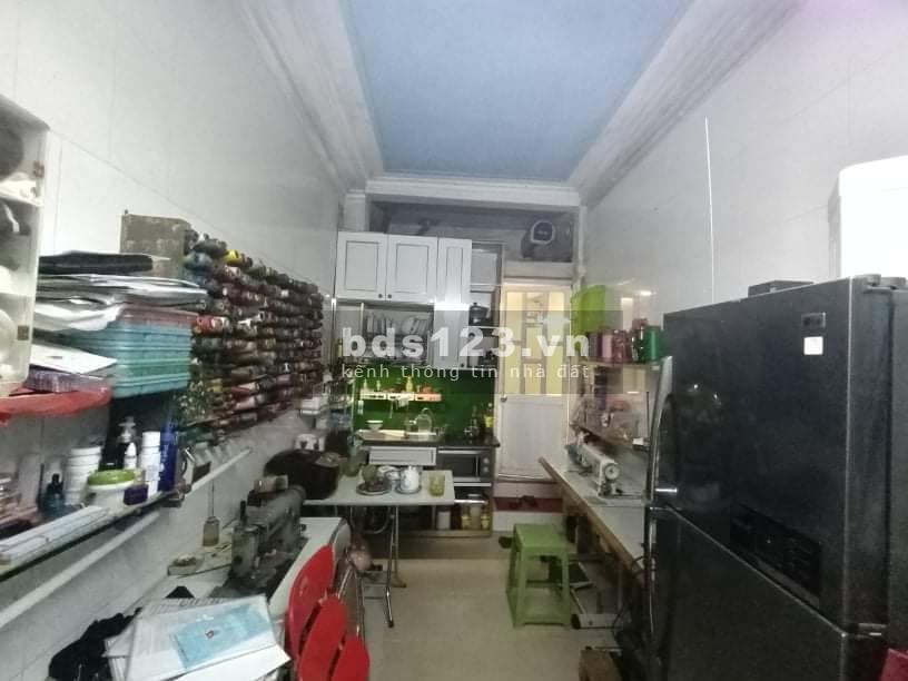 Bán nhà mặt Nguyễn Lương Bằng Đống Đa ngõ kinh doanh, vp 31m giá 4 tỷ hơn.