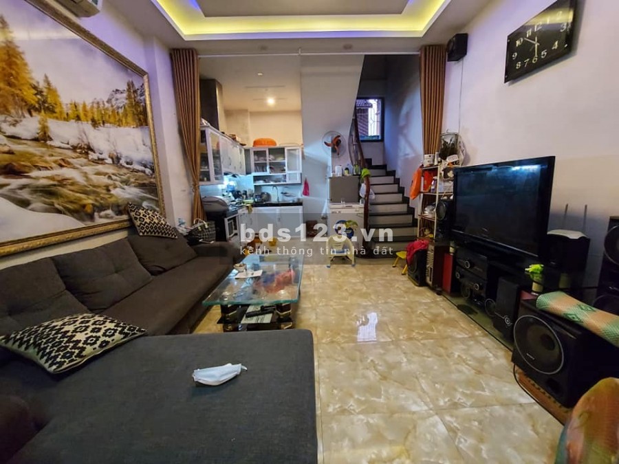Bán nhà siêu hiếm Vĩnh Hưng, Hoàng Mai, đẹp long lanh, ô tô đỗ cửa, sổ sẵn chính chủ