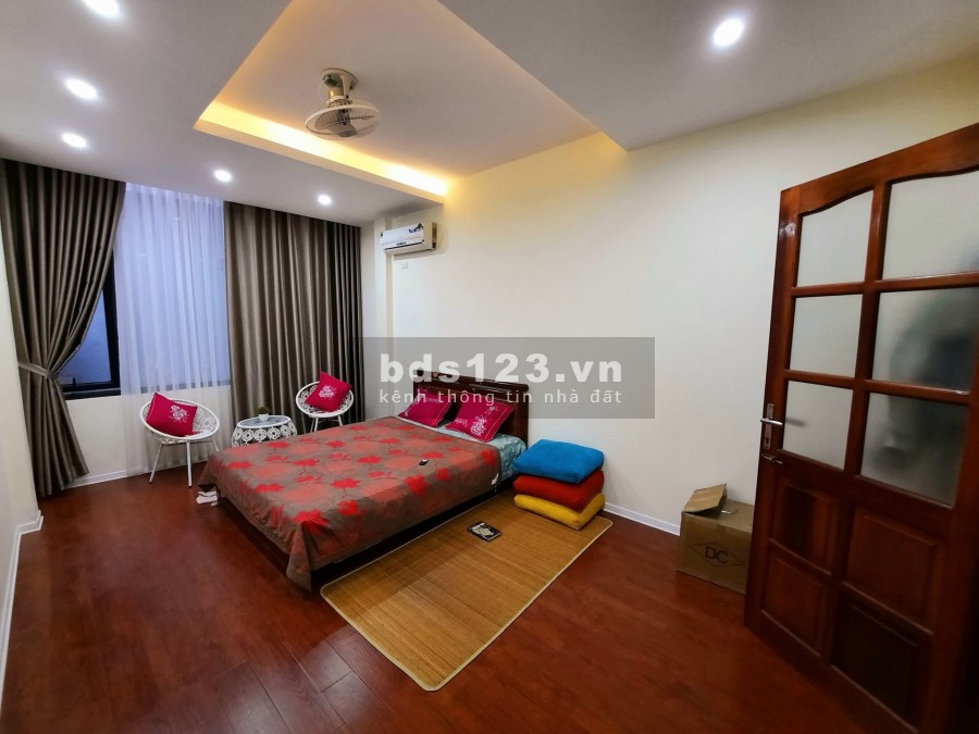 Bán nhà trung tâm Quận Đống Đa, gần phố, Tây Sơn diện tích 29/33m2, giá bán 4.35 tỷ