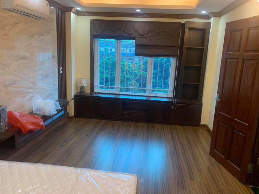 Bán nhà Trần Cung Cầu Giấy, phân lô mặt ngõ thông, kinh doanh 5 tầng, mt 5m, giá 4 tỷ, lh 0987862680