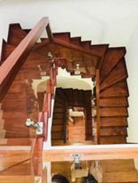 Bán nhà Hồng Mai 60m2 4T mới nội thất đẹp, ôtô đỗ cửa, kinh doanh, nhỉnh 10 tỷ