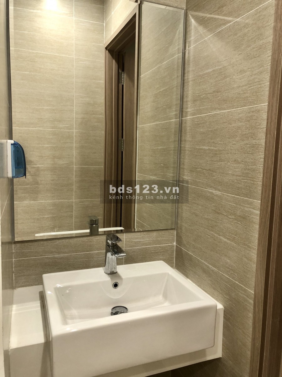 Cho thuê căn hộ chung cư full nội thất 2PN màu hồng dễ thương giá 6 triệu/tháng, lhcc