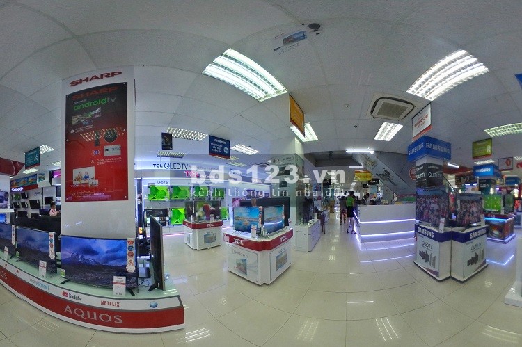 Bán nhà mặt phố Lạc Long Quân, dtsd 485m2, 1 tầng, 14m mặt tiền, giá 165 tỷ, LH 0839844444