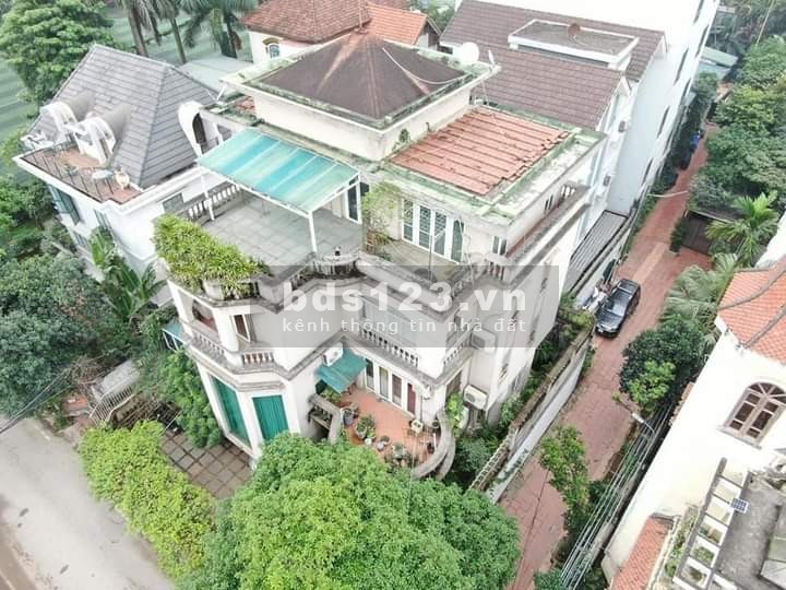 Bán biệt thự Hồ Tây nơi thiên đường của hạ giới 4 mặt thoáng giá tiện đầu tư, bàn giao ngay
