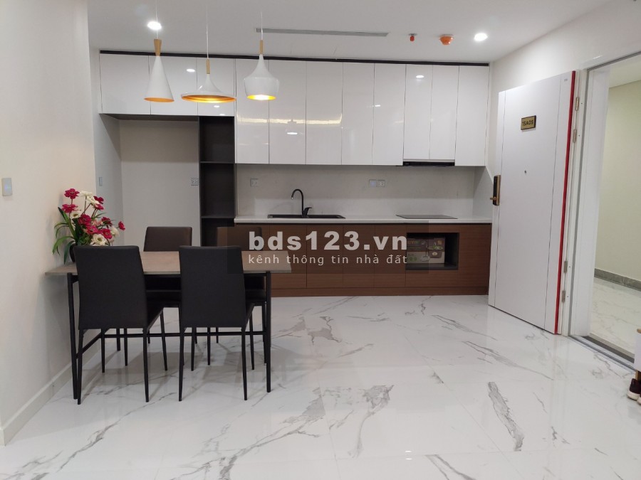 Cho thuê căn hộ cao cấp 3PN full đồ tầng cao Sunshine City, sẵn nhà ở luôn