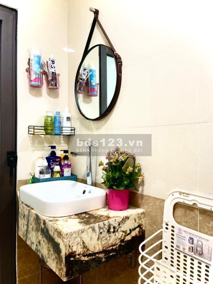 Nhà 7 tầng thang máy, cho thuê dòng tiền khủng, ngõ 322 Mỹ Đình, dtsd 76m2, giá 12,8 tỷ