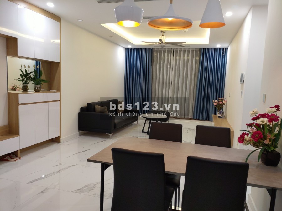 Cho thuê căn hộ cao cấp 3PN full đồ tầng cao Sunshine City, sẵn nhà ở luôn
