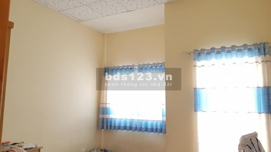 Bán gấp nhà đường Gò Dầu Tân Phú diện tích 52m2 giá chỉ 70 triệu/m2 LH 0896721788