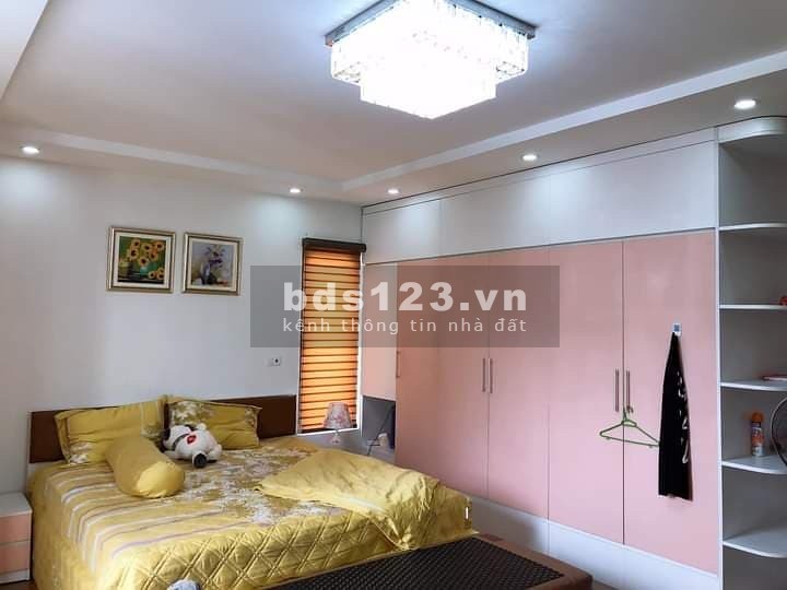 Bán Nhà Đường Cách Mạng Tháng 8, Tân Bình, 5 Tầng, dtsd 36m2, giá bán 5 tỷ 7, lhcc