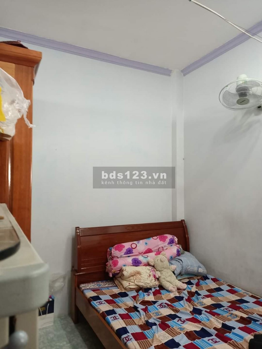 Bán lỗ vốn căn nhà nguyên căn 1 trệt 1 lầu phường 11 Quận Gò Vấp giá bán 3 tỷ 1