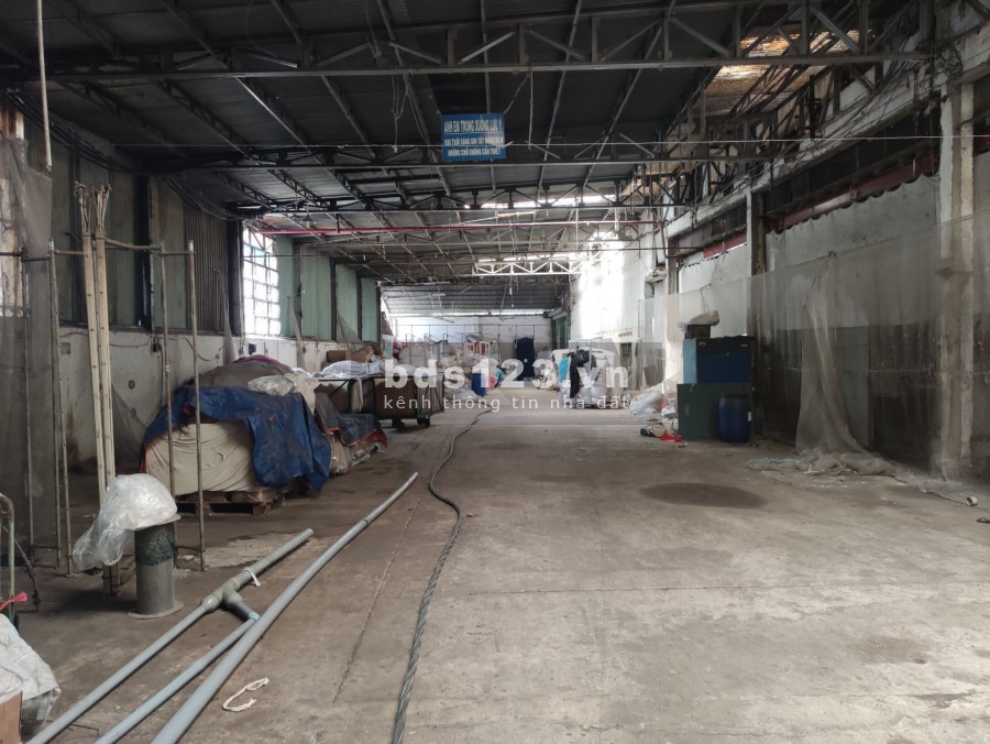 Cho thuê kho diện tích sử dụng 2.100m2 đường Nguyễn Văn Quá Quận 12 giá tốt