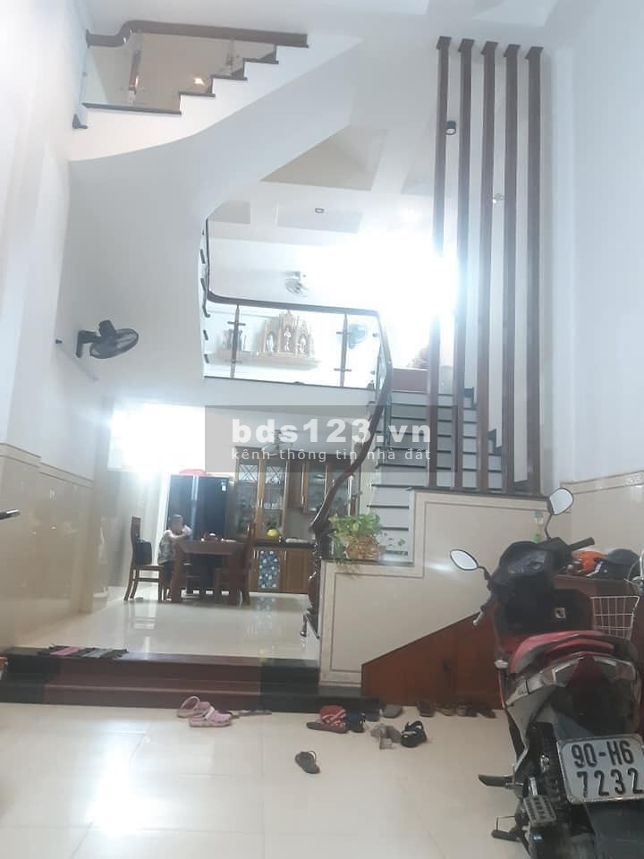 Siêu phẩm 6 tầng mới hoàn thiện - oto 7 chỗ vào nhà (Kim Giang), sổ đỏ vuông đẹp