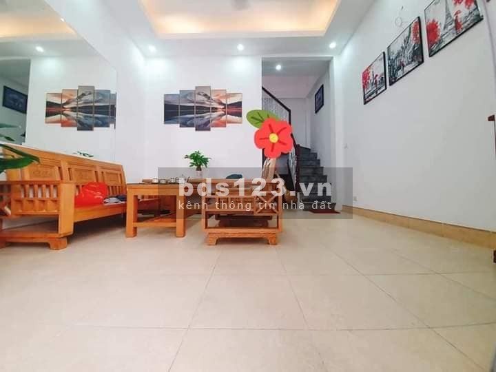 Bán nhà Khương Trung gần hồ thoáng tặng ngay nội thất cho khách chốt luôn, pháp lý sạch
