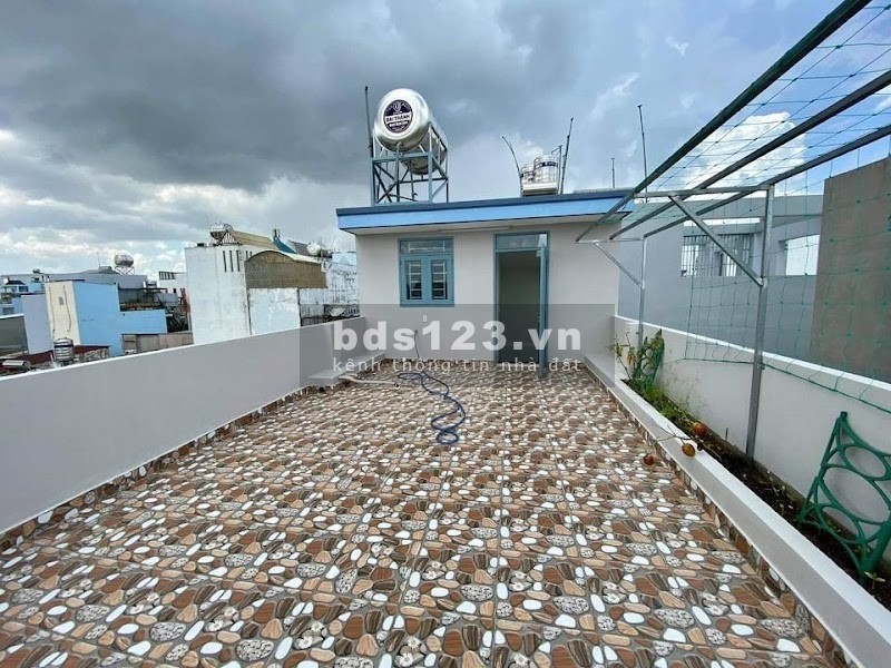 Nhà ngang 4m, hxh, sân ô tô, tặng nội thất, dtsd 44m2 4 tầng, Lê Đức Thọ, Quận Gò Vấp, chỉ 4.8 tỷ