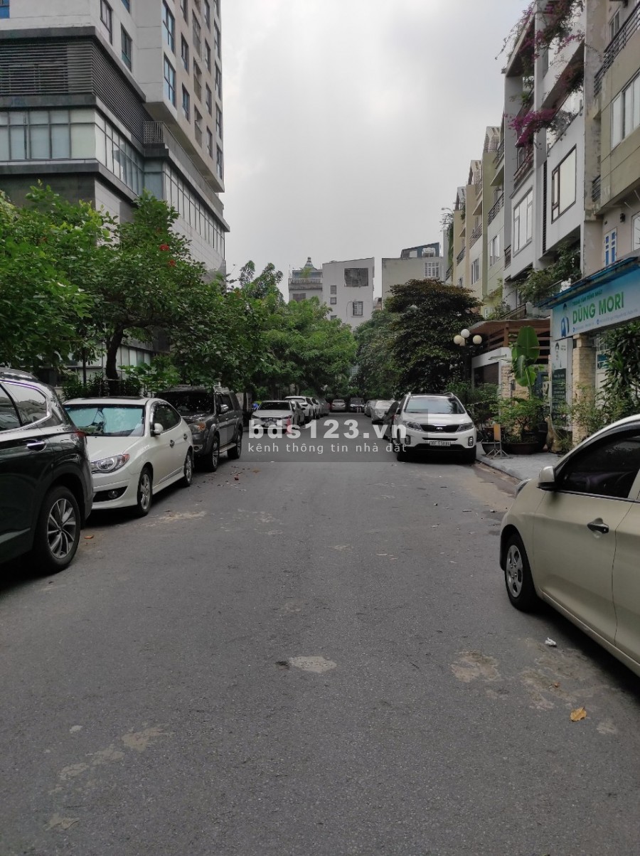 Bán nhà phân lô đường Nguyễn Trãi, Thanh Xuân, Ô tô tránh