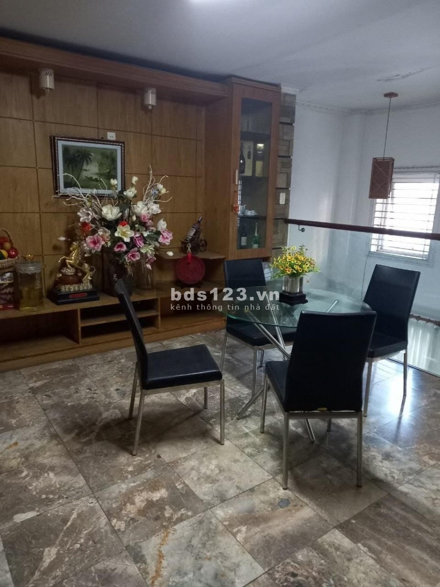 Bán nhà hiếm Mặt Tiền Bờ Bao,Tân Phú gần Aeon, diện tích sử dụng 102m2, 7 tầng, giá chỉ 21.tỷ
