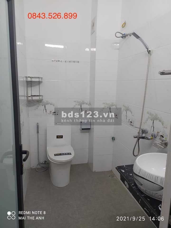 Bán nhà phố Thượng Thanh, mới kính coong, gần phố, ô tô diện tích 35m2 chỉ hơn 2 tỷ