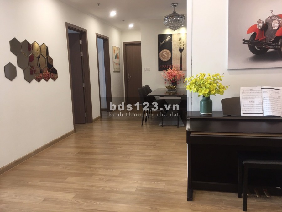 Bán căn hộ 100m toà A3 Vinhomes Gardenia, view bể bơi. Giá 4.8 tỷ. Lh 0963916547