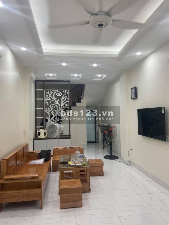 Bán nhà ở Nguyễn Ngọc Vũ Cầu Giấy diện tích sử dụng 31m2, giá bán 3.5 tỷ lh 0368808860