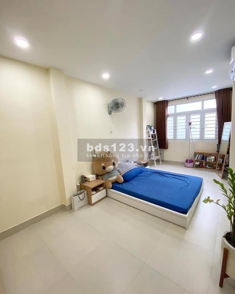 Bán nhà nguyên căn Nguyễn Đình Chiểu, Quận 3 quá đẹp quá rẻ duy nhất 1 căn, giá tốt 4 tầng