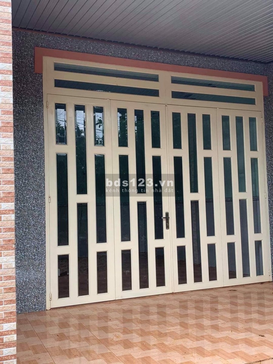 Bán gấp lô đất diện tích 3.038m2 ngay thành phố Long Khánh gía bán 1.8 tỷ/1000m2