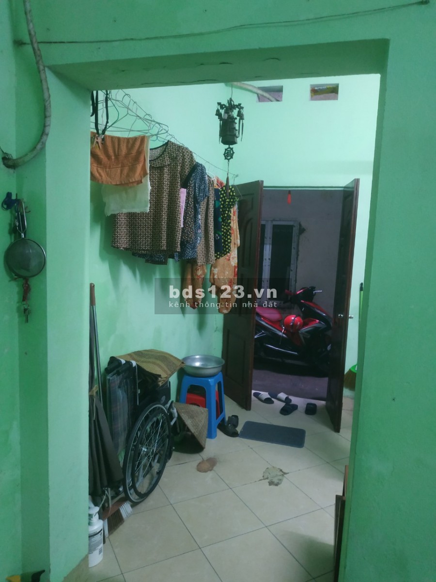 Bán nhà mặt ngõ phố Hàng Bún, diện tích 60m2, giá 13,5 tỷ. Có thương lượng.