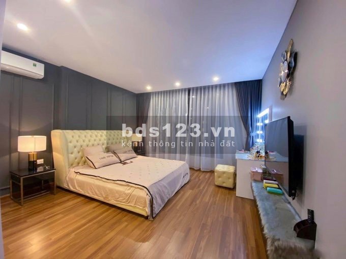 Cho thuê Chung cư Bohemia Residence Nguyễn Huy Tưởng, căn 2 ngủ, full đồ, 13.5 triệu/th. LH 0377983070