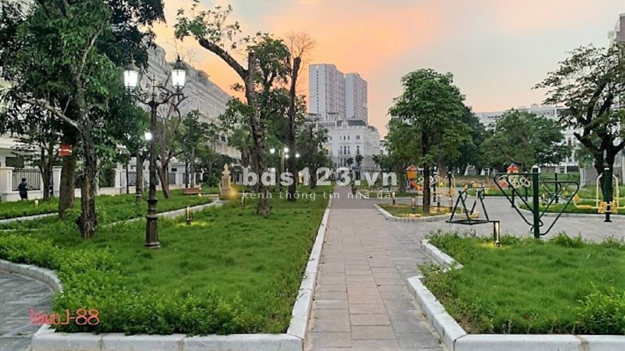 Biệt thự Đại Mỗ. Công viên, vỉa hè, ô tô, thang máy, KD. 250m2 MT10m 5 Tầng 32tỷ