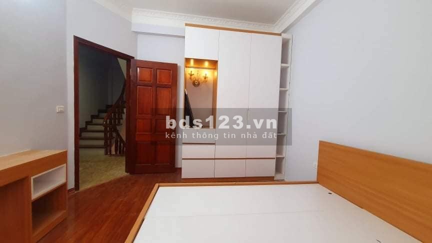 Bán nhà phân lô Quân Đội Vương Thừa Vũ gara ô tô 7 chỗ diện tích 50m2*4 tầng giá 7 tỷ 3