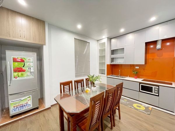 Cần bán nhanh nhà nguyên căn Khương Đình dtsd 50m2 4 tầng, mt 4.7m, giá bán 3.65 tỷ