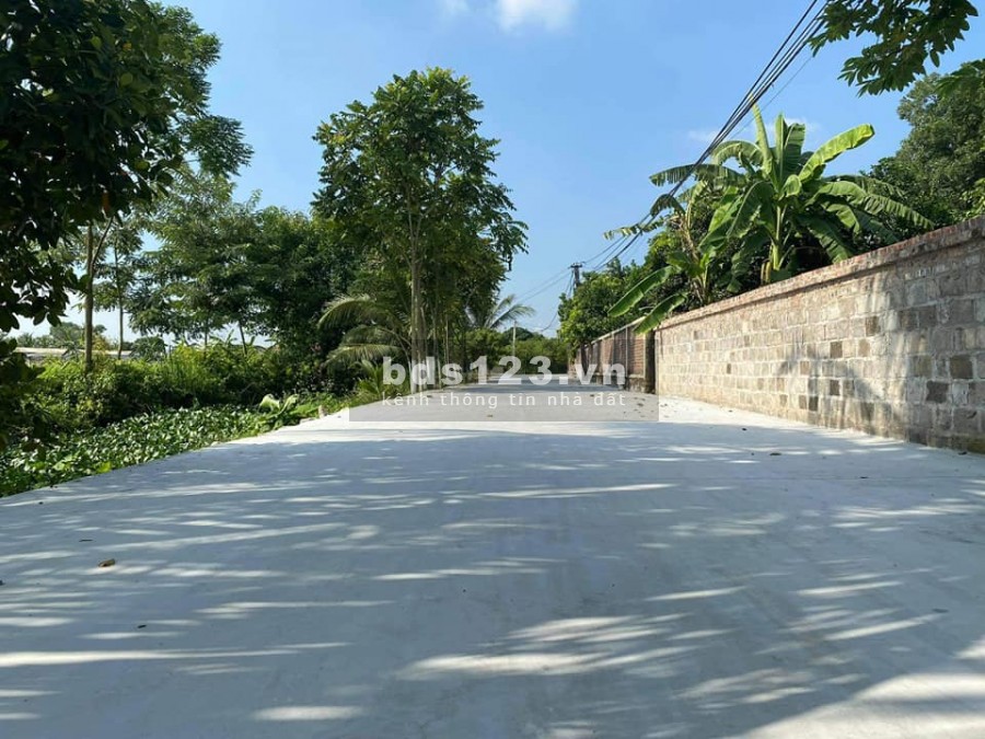 Mặt tiền 11m đường trước mặt 6m tại Chí Linh, Hải Dương liên hệ 0328387000