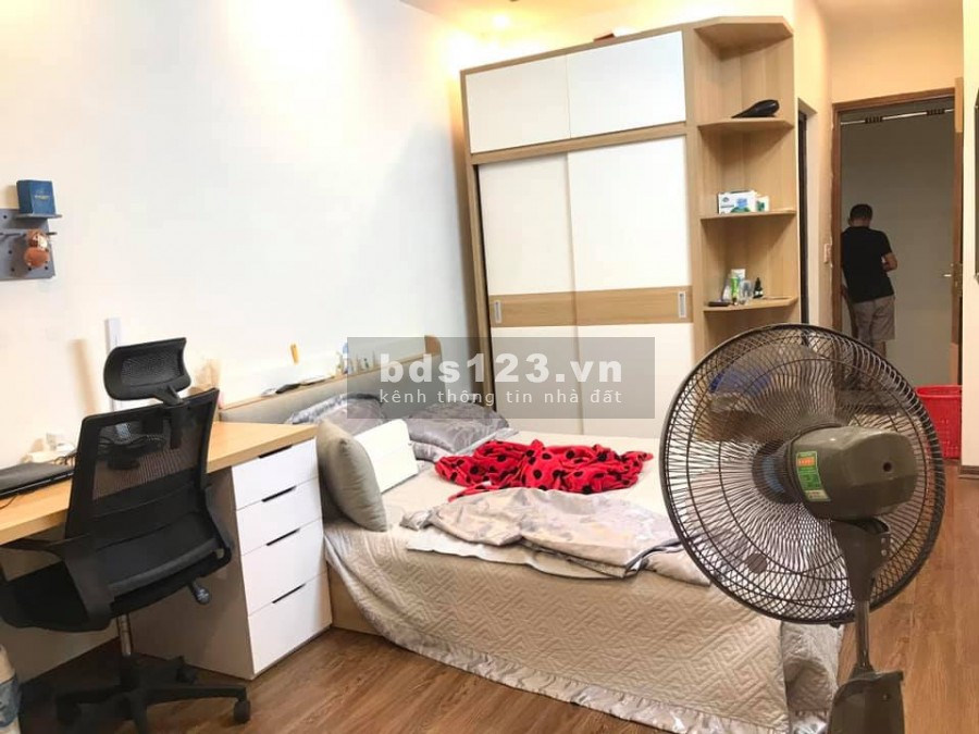 Bán Nhà Trần Thái Tông nhà nguyên căn đẹp 5 tầng ngõ rộng giá bán 3.8 tỷ lh 0854104528