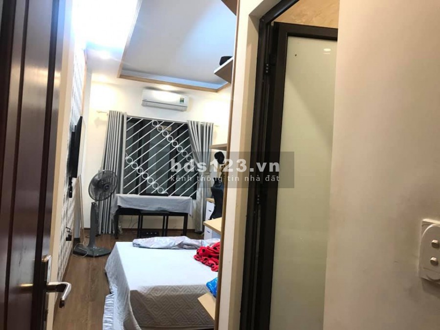 Bán Nhà Trần Thái Tông nhà nguyên căn đẹp 5 tầng ngõ rộng giá bán 3.8 tỷ lh 0854104528