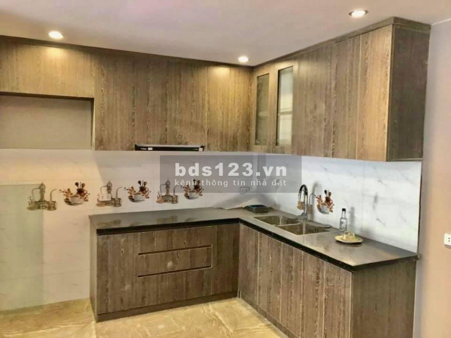 Bán gấp nhà Tam Trinh diện tích 45m2, kinh doanh ô tô qua cửa nhà đẹp ở ngay chỉ hơn 4.5 tỷ