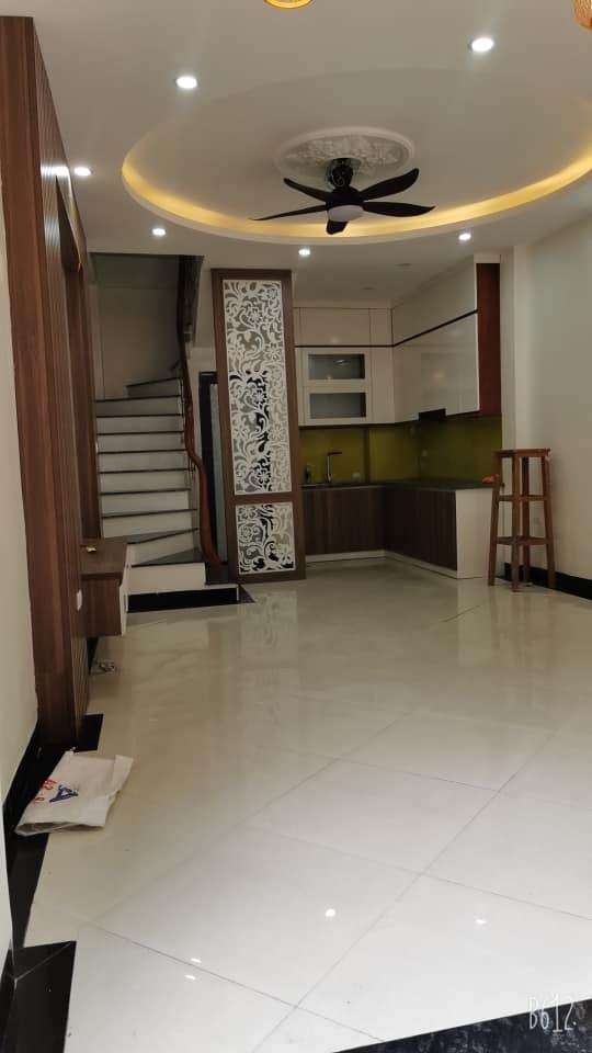 Nhà Định Công Thượng 35m2, ngõ rộng ô tô nào nhà, mt 4m, khu dân trí cao nhỉnh 3 tỷ