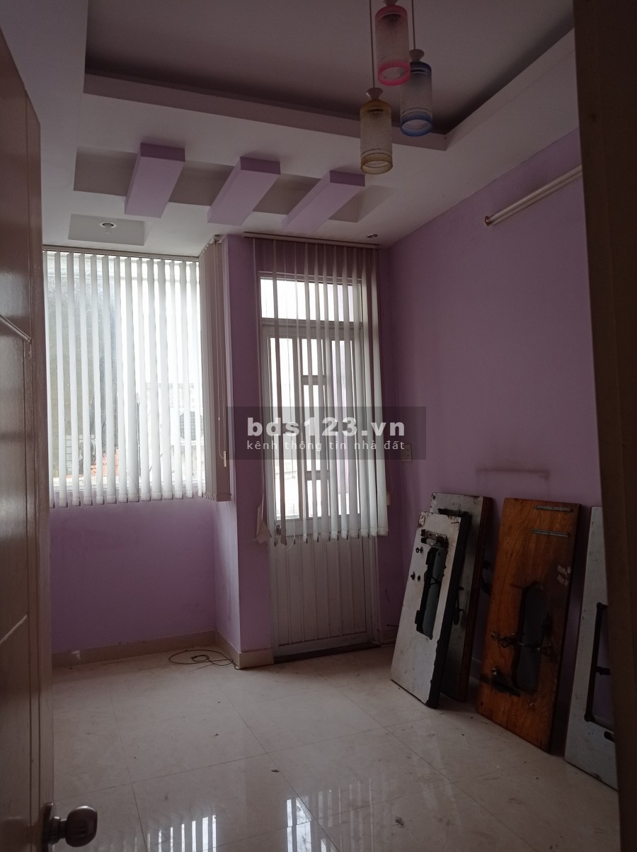 Bán nhà Đội Cung 4 tầng btct 26m2 chỉ nhỉnh 3 tỷ Quận 11 rẻ nhất