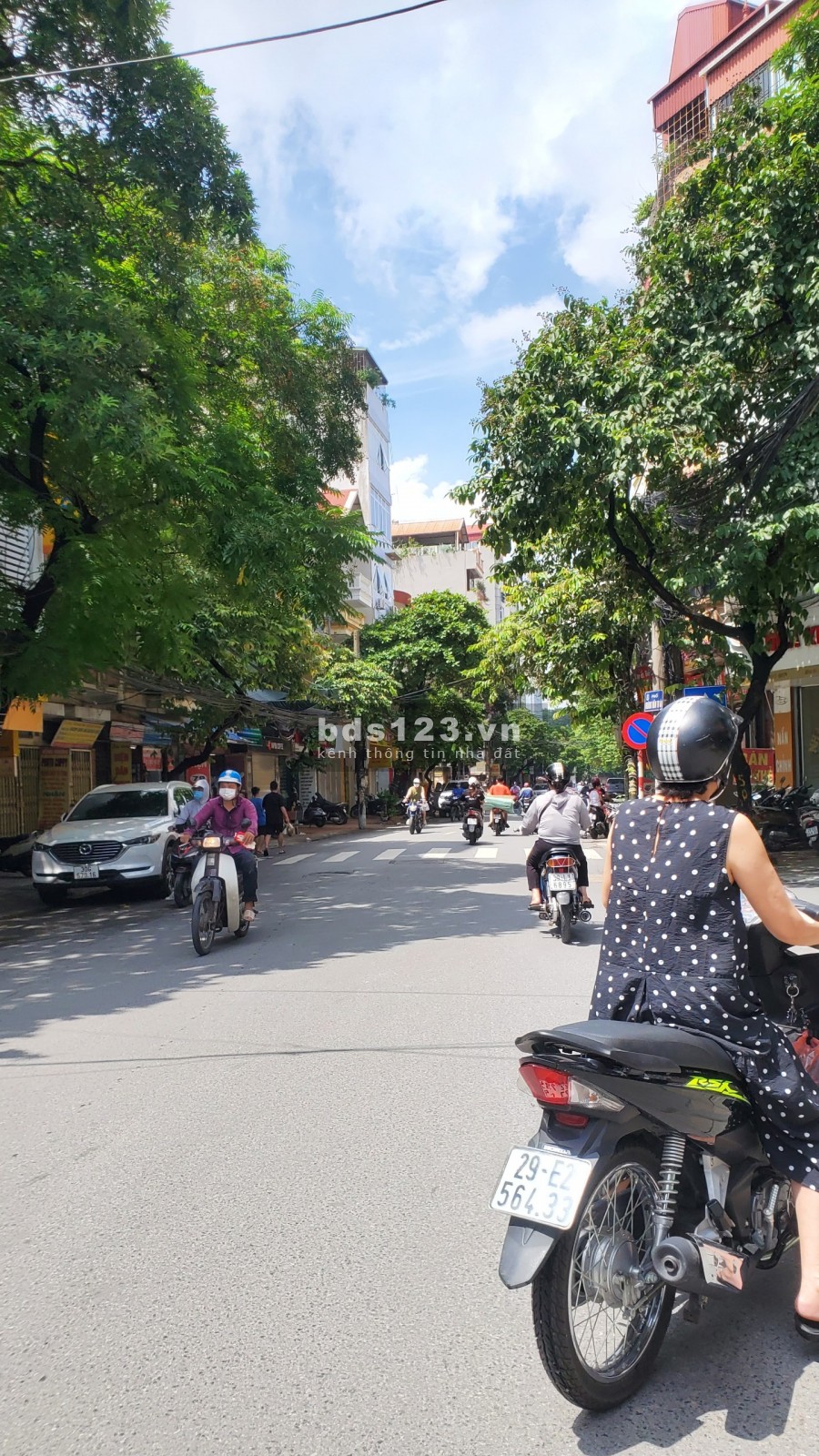 Bán nhà mặt phố Thanh Xuân, mặt tiền 5.1m, giá bán 16.8 tỷ,…
