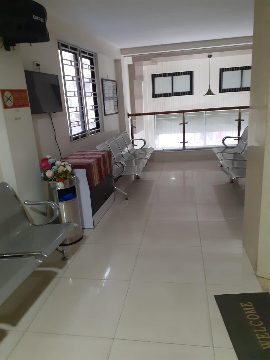 Cực rẻ 176tr/m, nhà Mp Trương Định, Hai Bà Trưng, DT 65m, 5T, MT5m, KD đỉnh, giá 11.5 tỷ.
