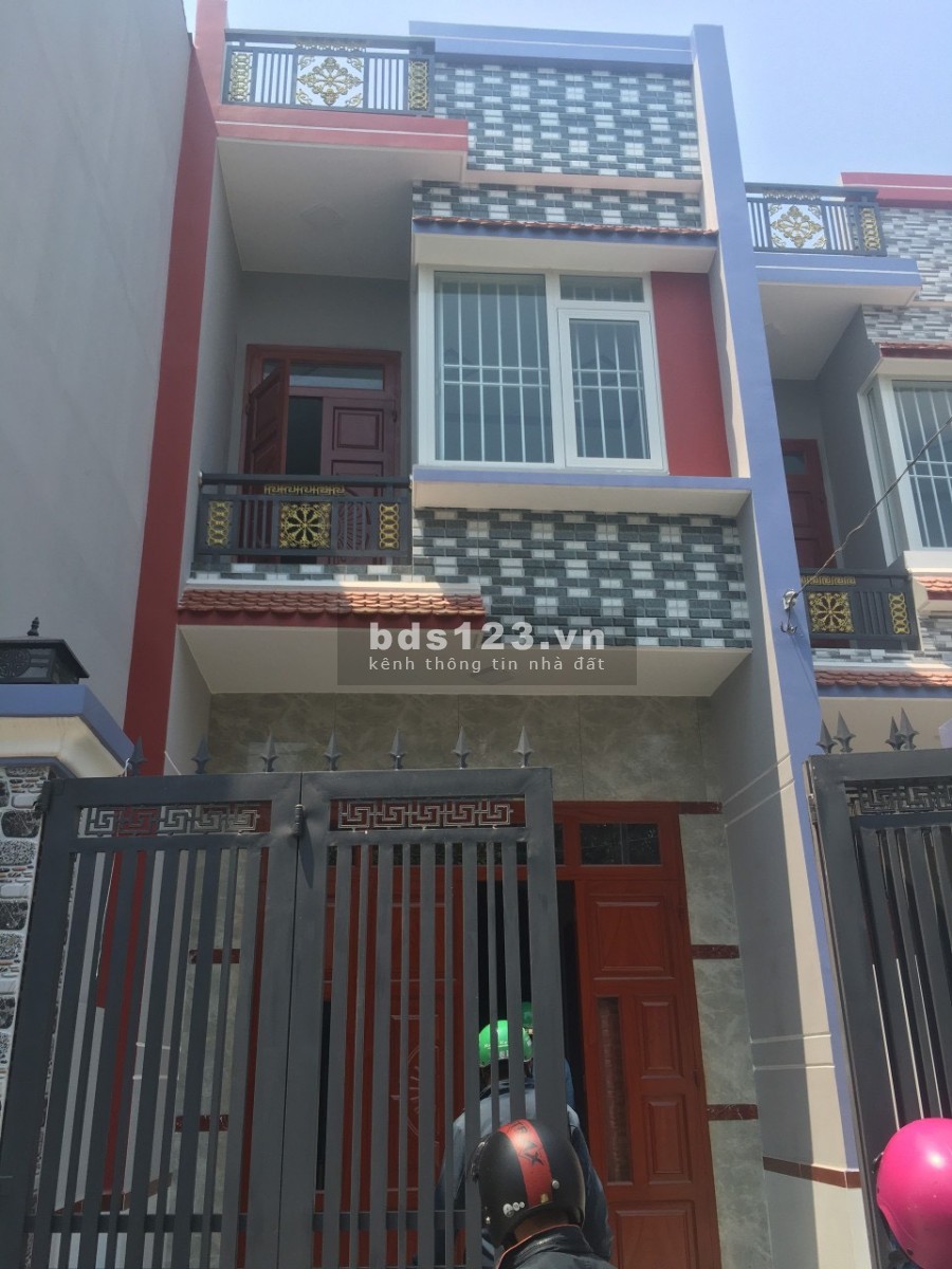 Bán Nhà ngay bệnh viện Shingmark, Quốc lộ 51, kết cấu 1 trệt 1 lầu giá 1,5 tỷ ở ngay