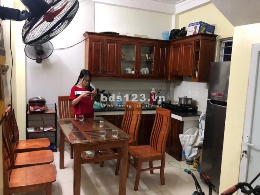 Bán nhà đường Lê Trọng Tấn, Quận Hà Đông, lô góc, ngõ đẹp, kinh doanh, dt 35m2, 5 tầng, giá 3.35 tỷ