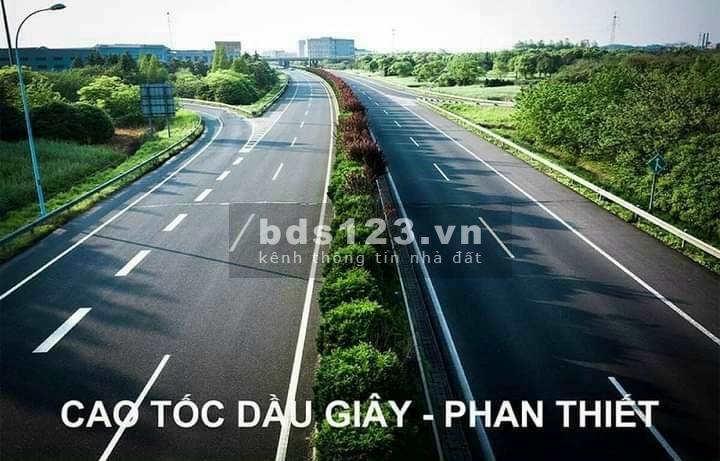 Đầu tư 1 lần, sinh lời mãi mãi với nhà phố nhà Vườn 2 mặt tiền tại Bình Thuận. Vốn ban đầu chỉ 1.8 tỷ.
