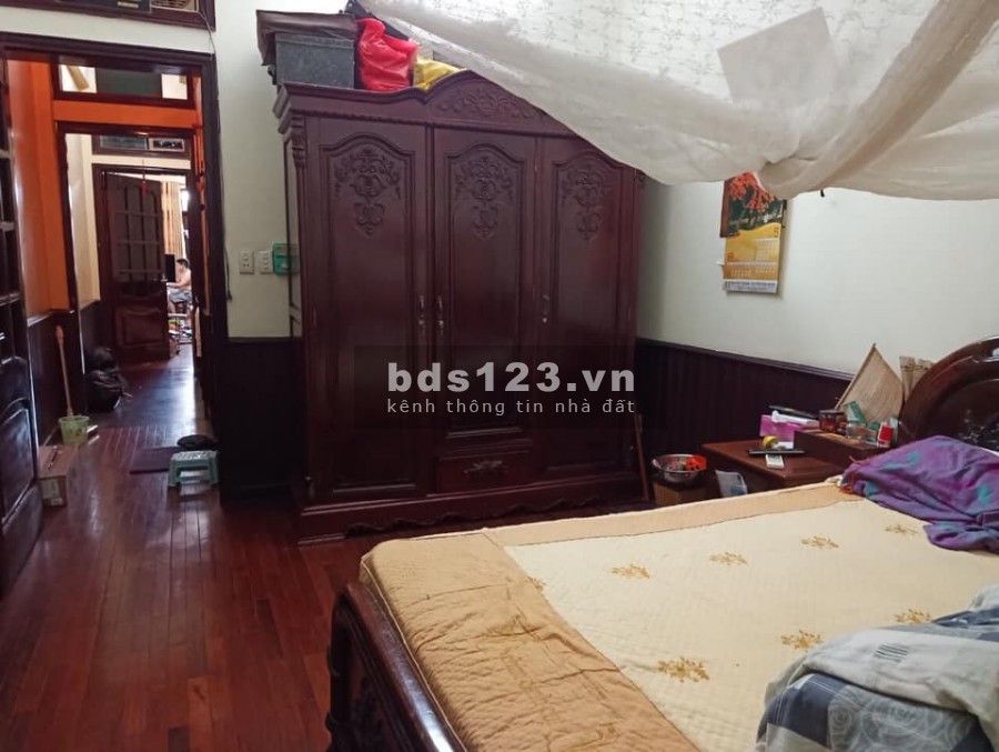 Bán nhà đẹp mặt phố Thanh Bình dtsd 84m2, 3 tầng ô tô tránh, kinh doanh sầm uất, Quận Hà Đông